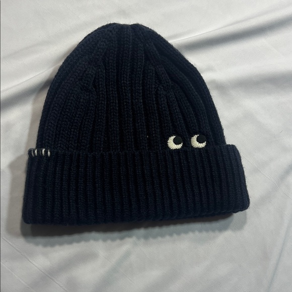 Anya hindmarch X Uniqlo hat - Picture 3 of 5